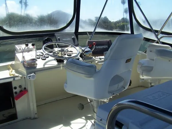 1987 Tollycraft SPORT CRUISER
