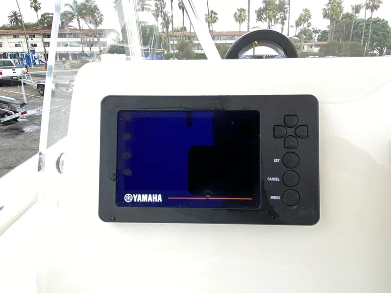2018 Cobia 220