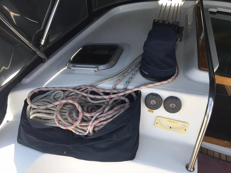 2003 Jeanneau 43DS