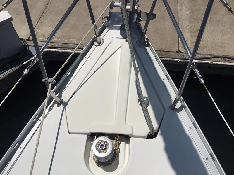 2003 Jeanneau 43DS