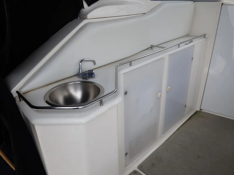 1997 Wellcraft 3600 Martinique