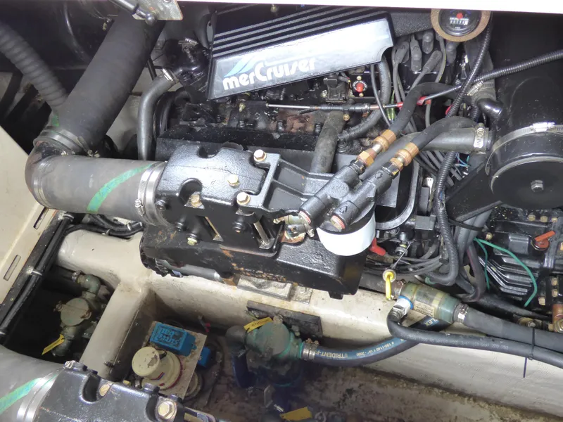 1997 Wellcraft 3600 Martinique