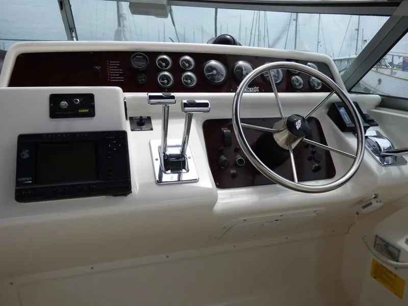 1997 Wellcraft 3600 Martinique