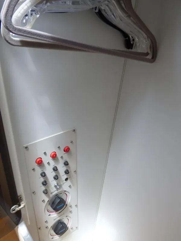 1997 Wellcraft 3600 Martinique