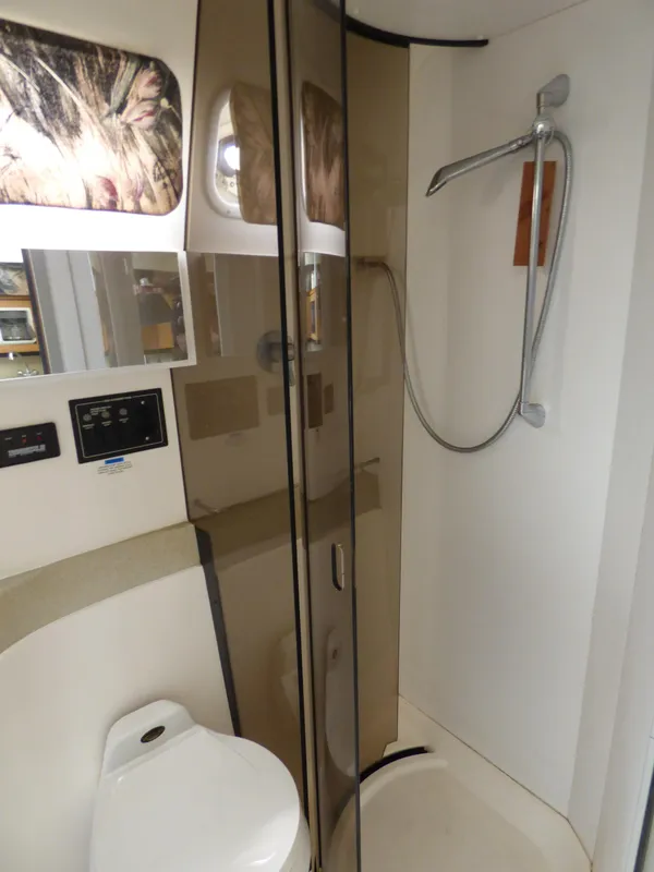 1997 Wellcraft 3600 Martinique