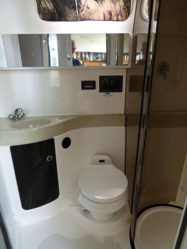 1997 Wellcraft 3600 Martinique