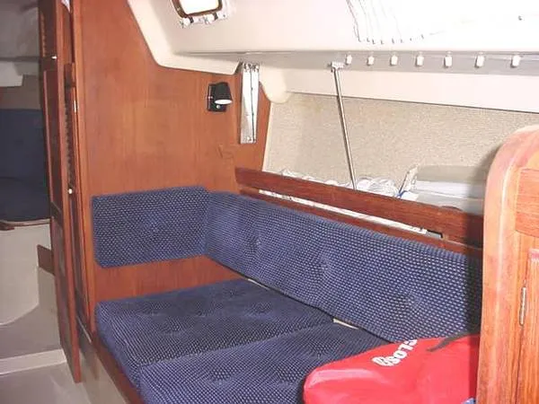 1982 O'Day Sloop