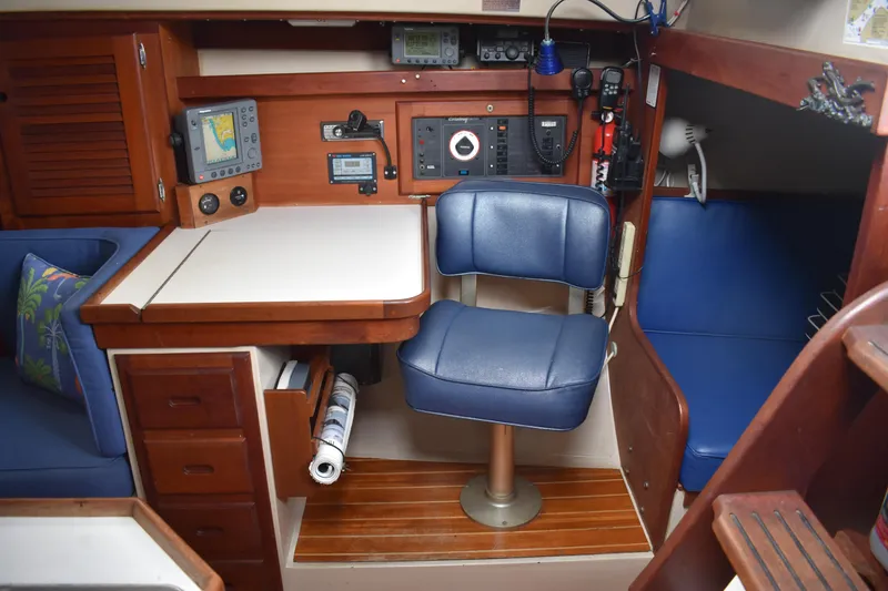 1989 Catalina 36