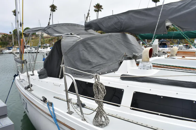 1989 Catalina 36