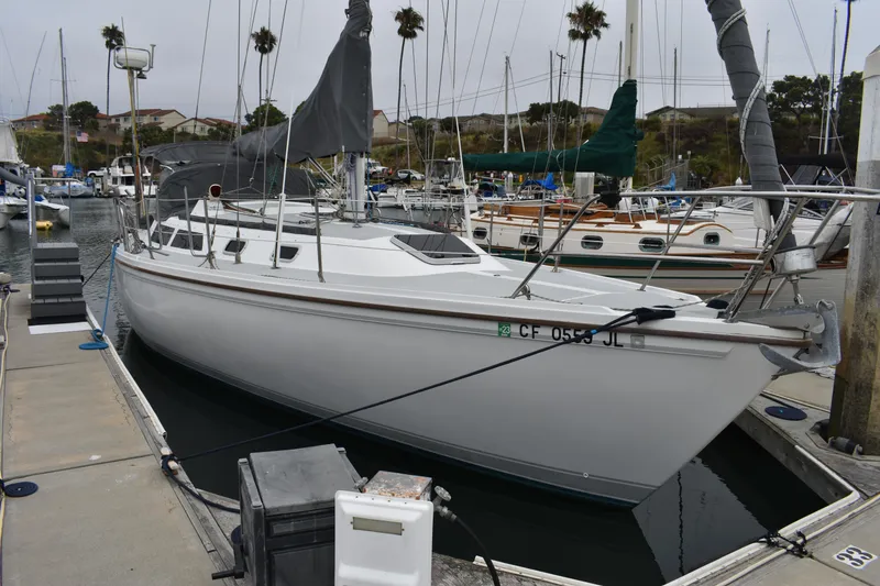 1989 Catalina 36