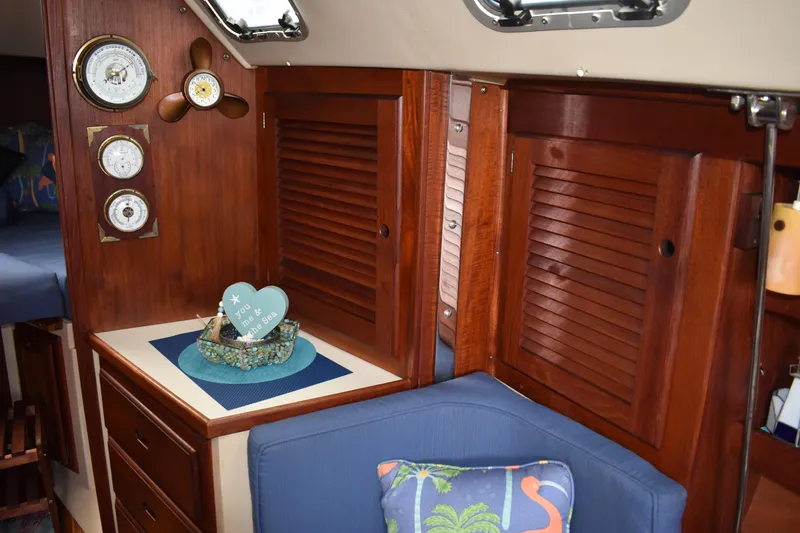1989 Catalina 36