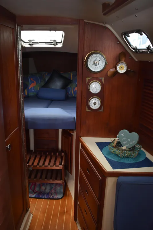 1989 Catalina 36