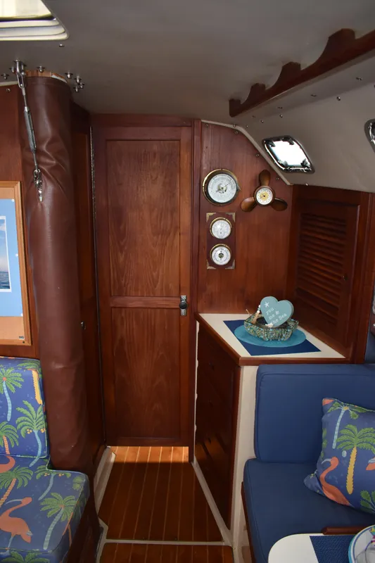 1989 Catalina 36