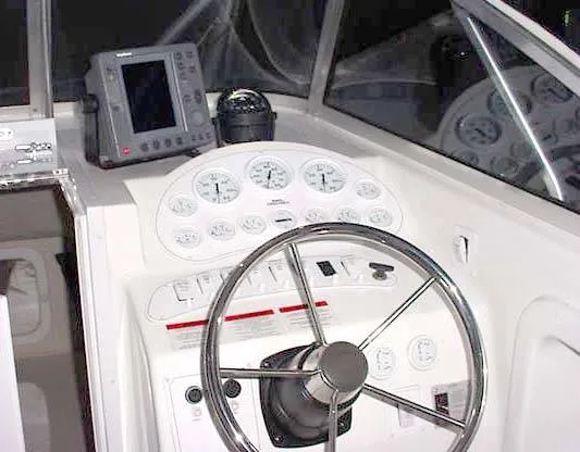 helm closeup