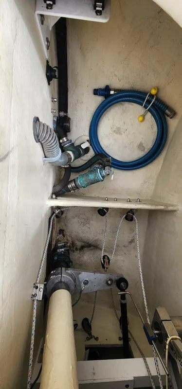 1990 Pacific Seacraft Crealock 37 Cutter