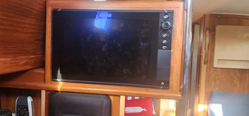 1990 Pacific Seacraft Crealock 37 Cutter