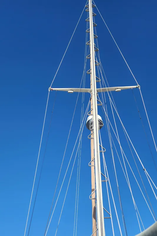 1990 Pacific Seacraft Crealock 37 Cutter