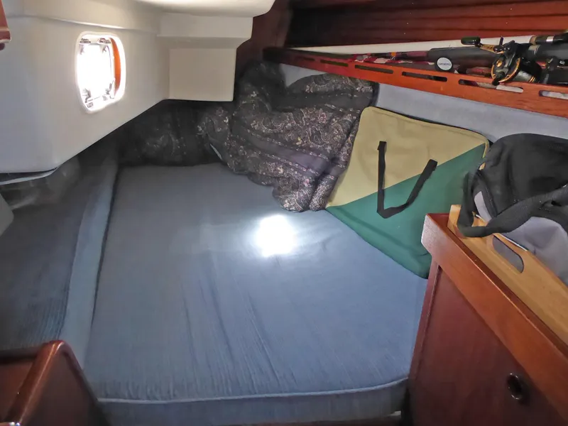 Aft berth
