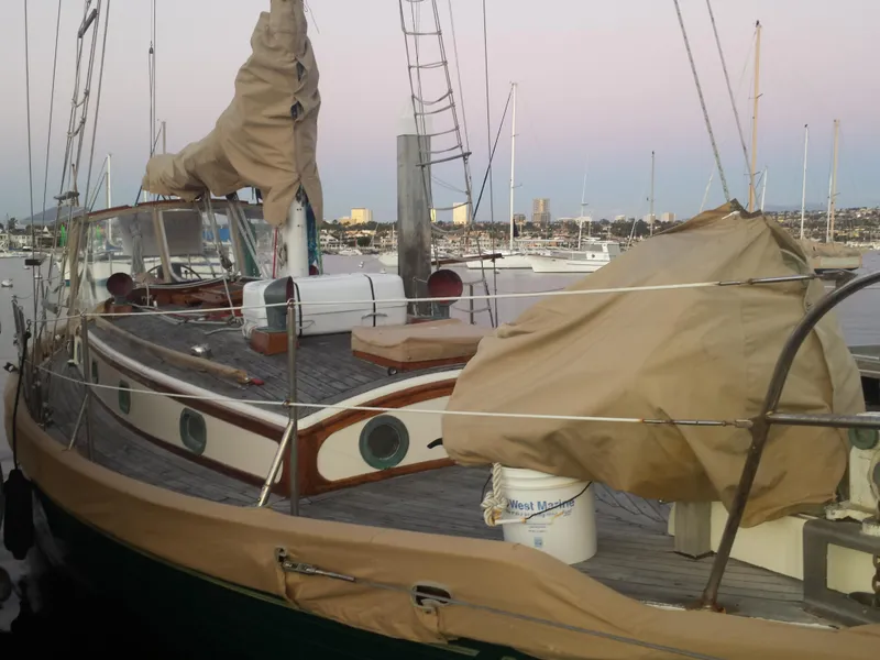 Covers on Rails & Sails