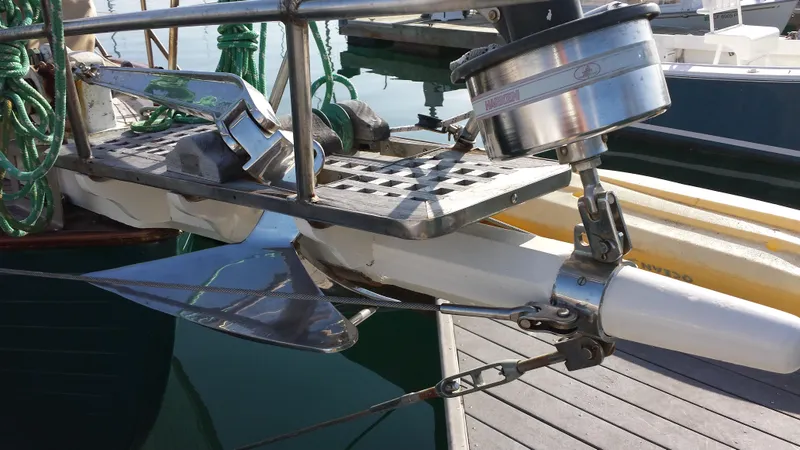 Stainless Anchor, Bow Sprit