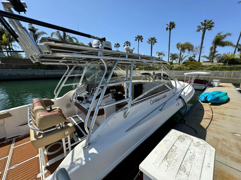 2007 Fountain 38 LX