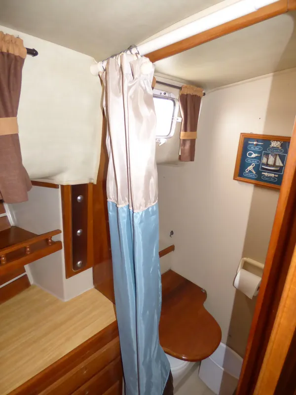 Forward head-shower