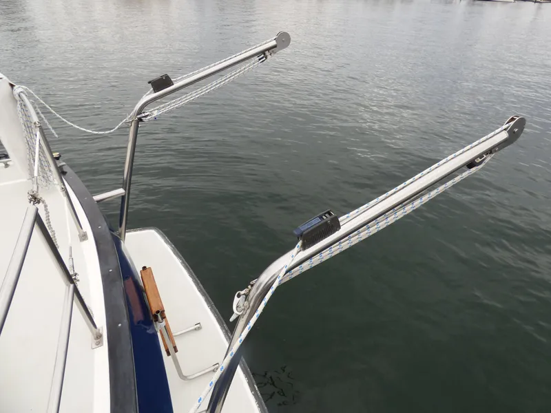 Davits