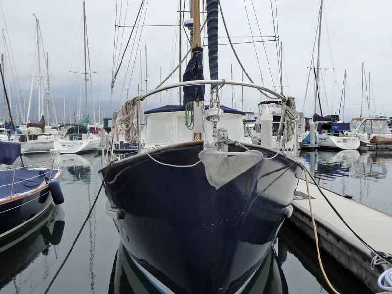 Bow in slip