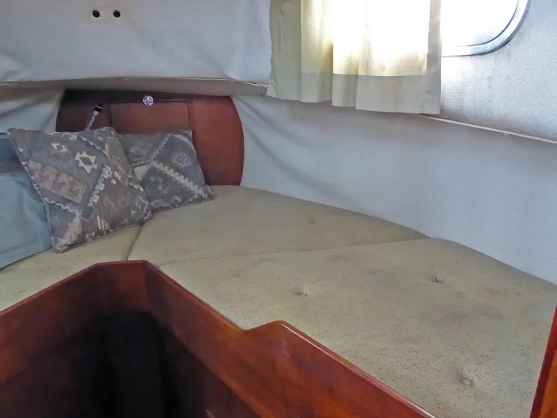 Aft berth 2