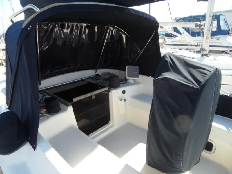 1990 Hunter Passage 42