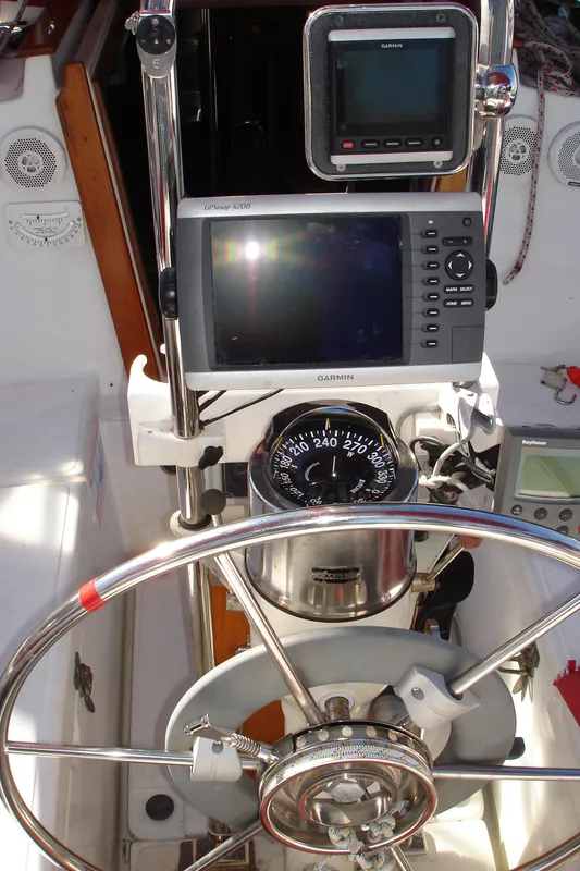 1989 Pacific Seacraft 34