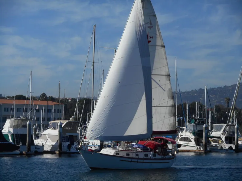 1989 Pacific Seacraft 34