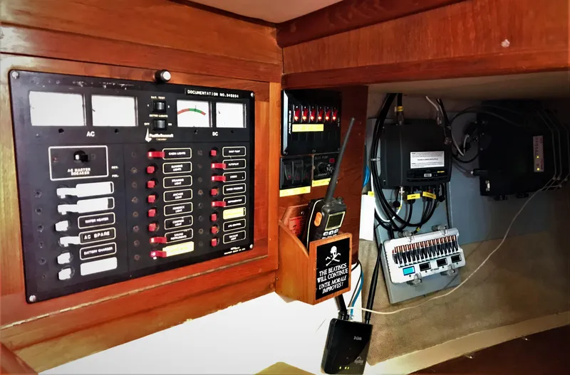 1989 Pacific Seacraft 34