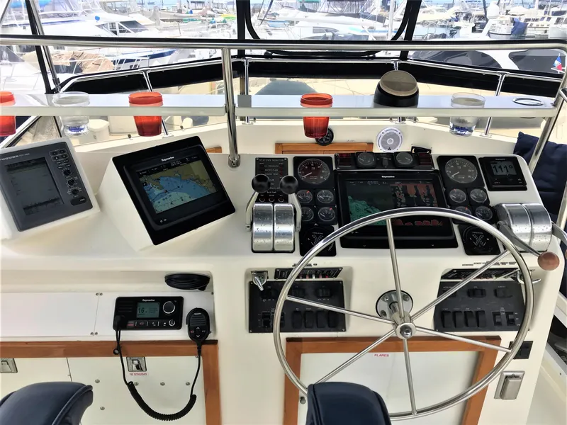 1977 Hatteras 46 Convertible