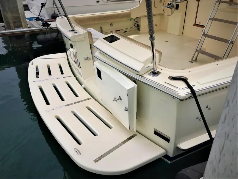 1977 Hatteras 46 Convertible