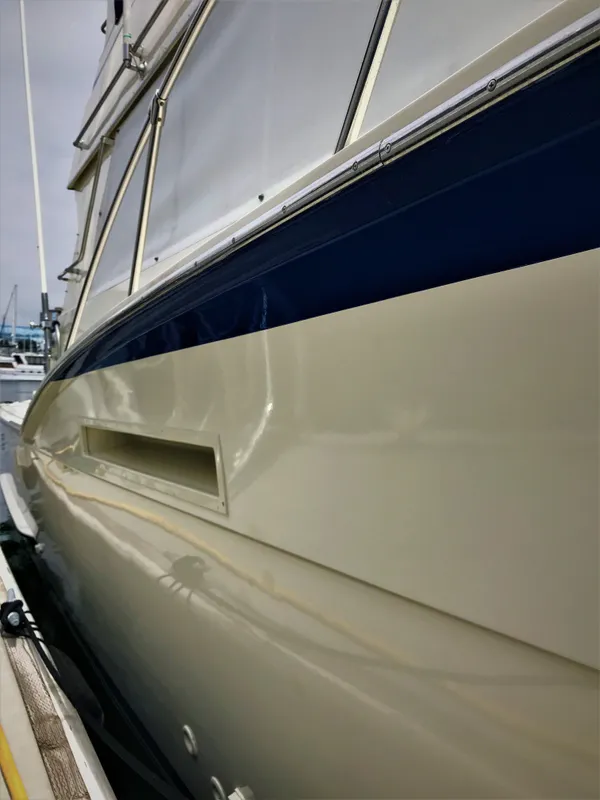 1977 Hatteras 46 Convertible