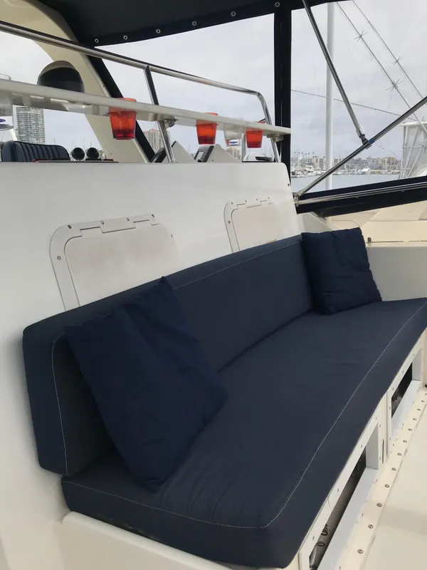 1977 Hatteras 46 Convertible