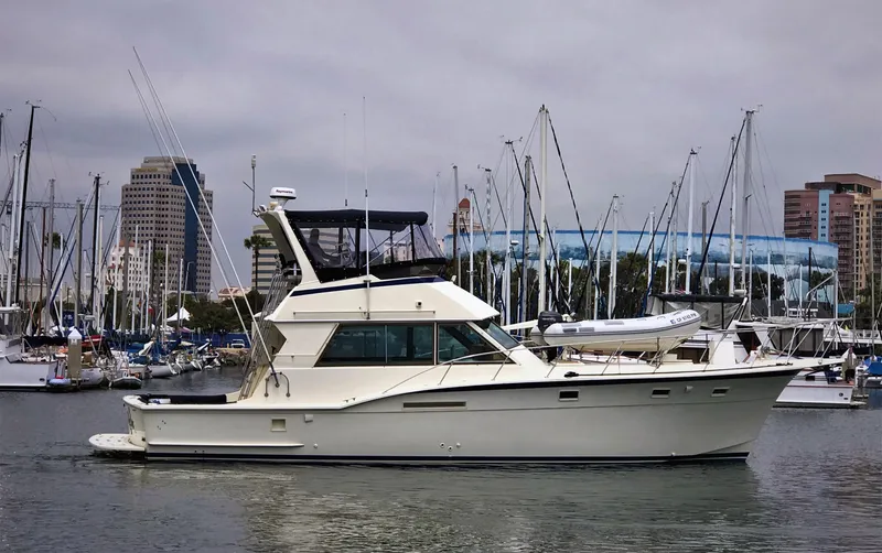 1977 Hatteras 46 Convertible