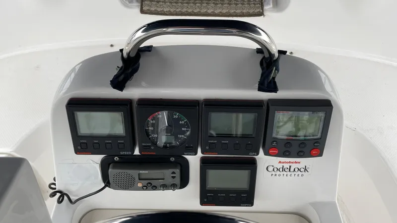 1998 Hunter 376