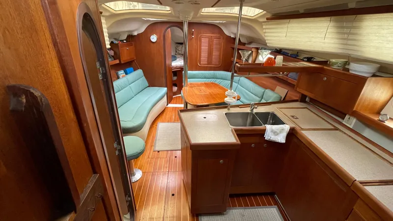 1998 Hunter 376
