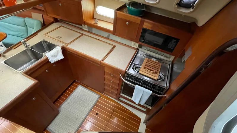 1998 Hunter 376