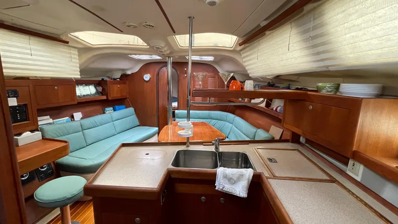 1998 Hunter 376