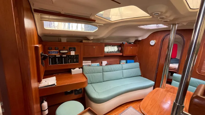 1998 Hunter 376