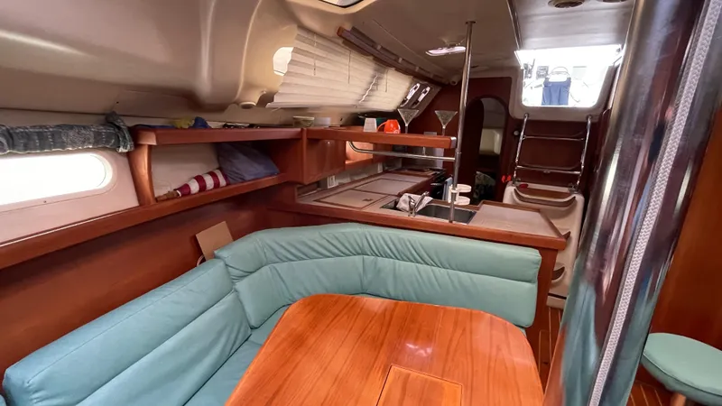 1998 Hunter 376