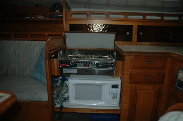 1977 Ericson Sloop