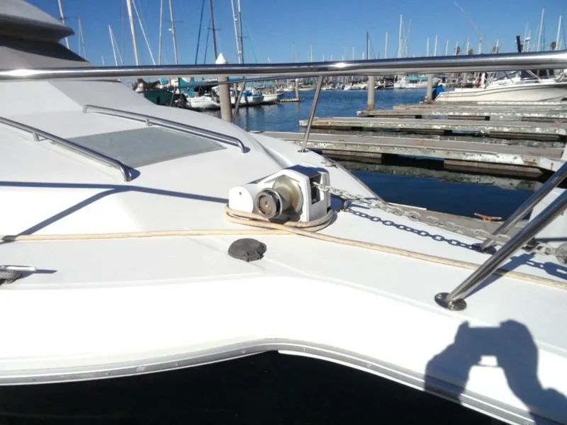 1989 Sea Ray 300 Sedan Bridge