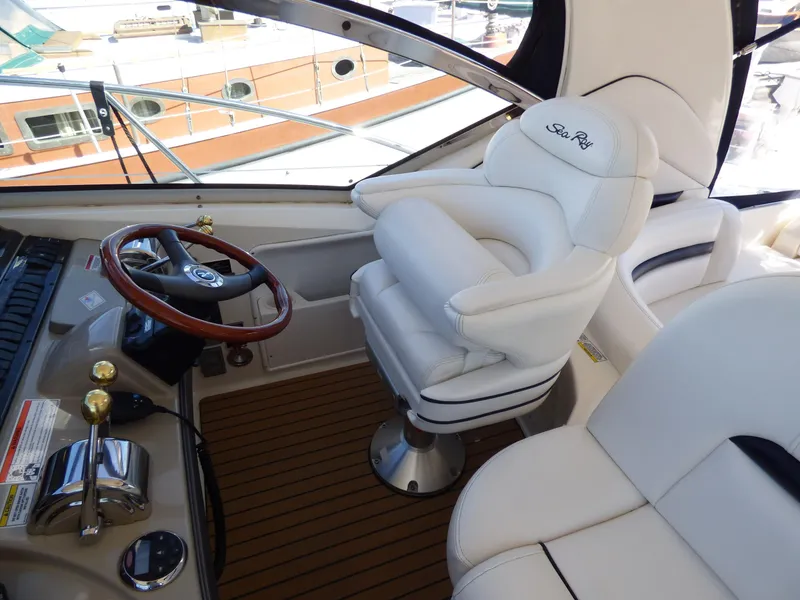 2007 Sea Ray 440 Sundancer