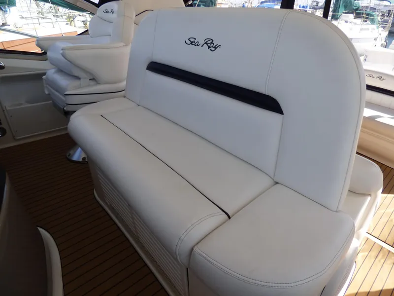2007 Sea Ray 440 Sundancer
