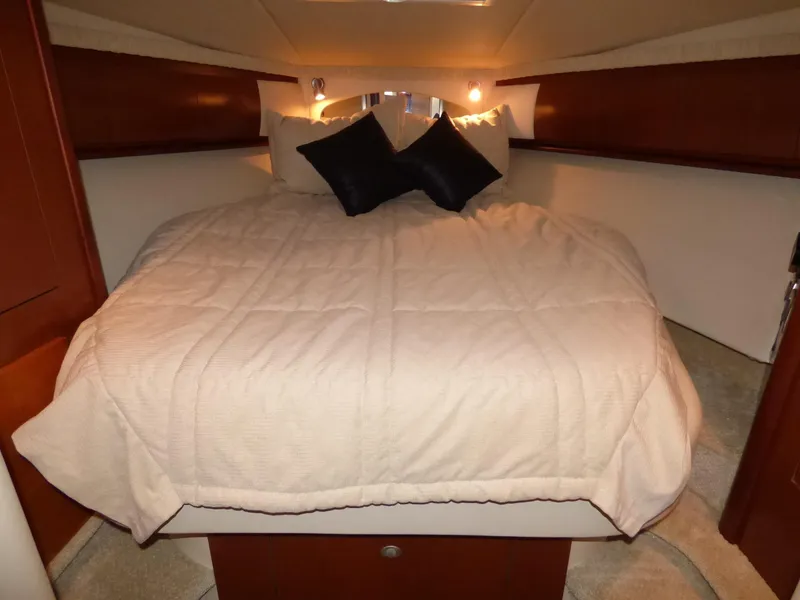 2007 Sea Ray 440 Sundancer