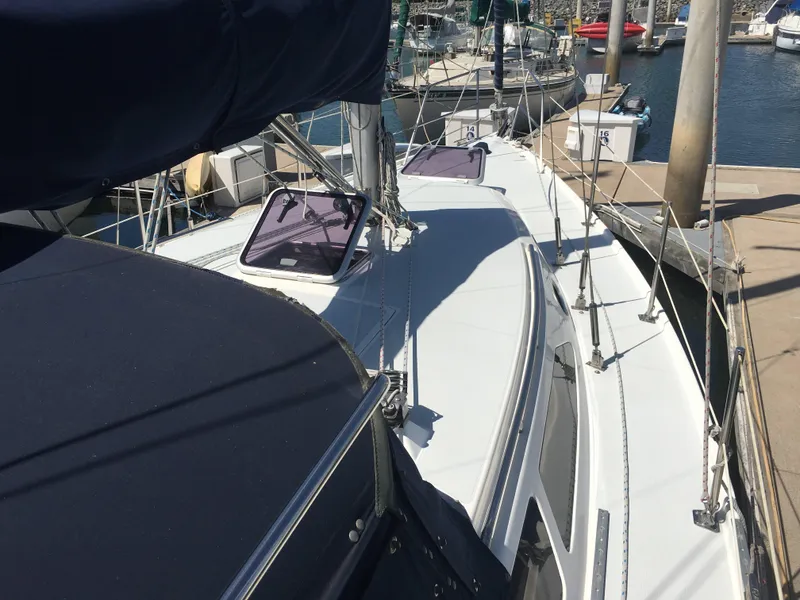 2001 Catalina 34 MkII
